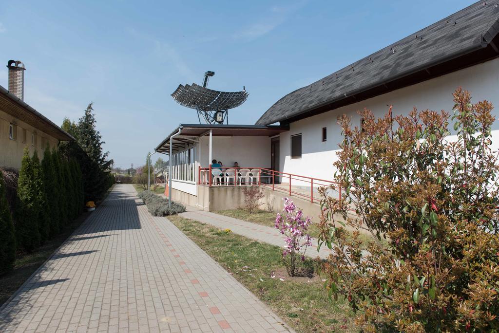 Bed and Breakfast Borbányai Rehabilitációs Ház Nyíregyháza Exterior foto